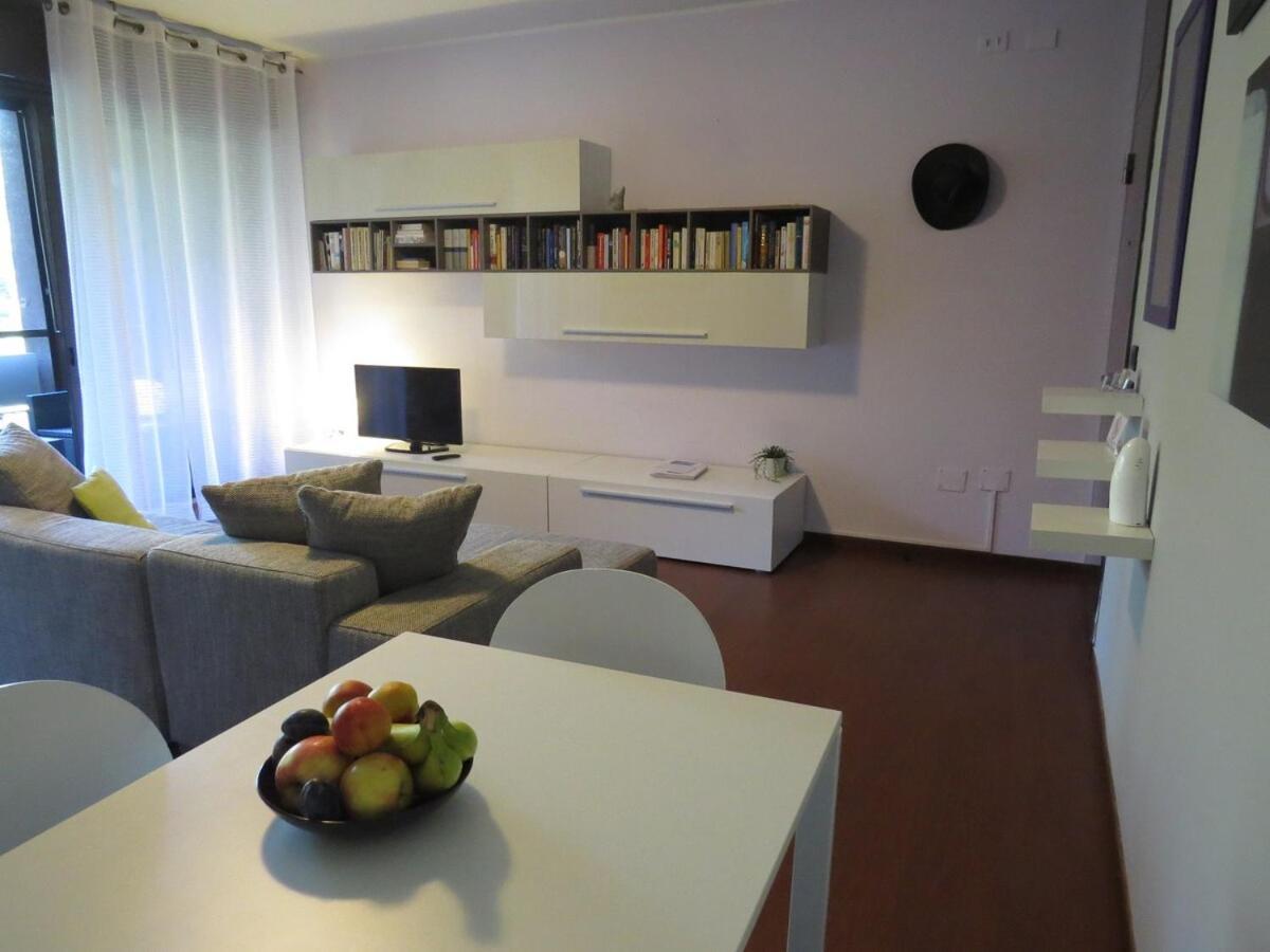 Casa Vacanze Tigli 312 Basiglio Eksteriør billede